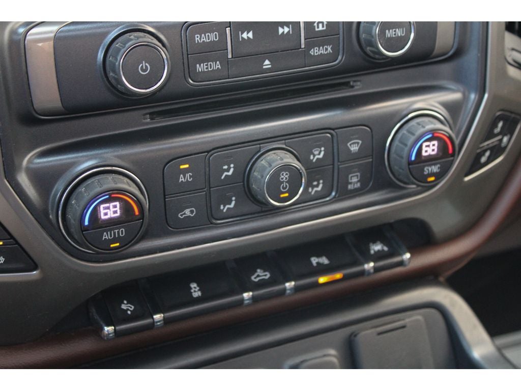 2018 Chevrolet Silverado 1500 High Country