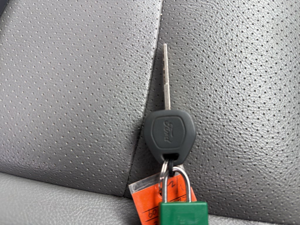 2024 Ford E-Series Cutaway BASE