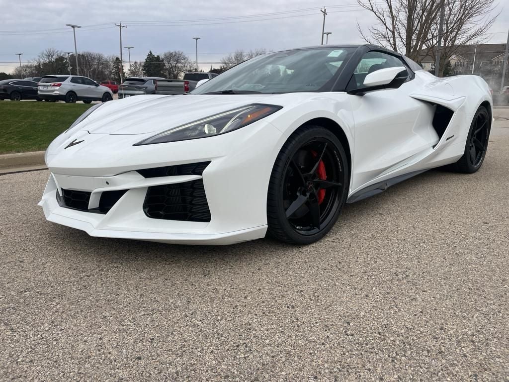 2025 Chevrolet Corvette E-Ray 2LZ