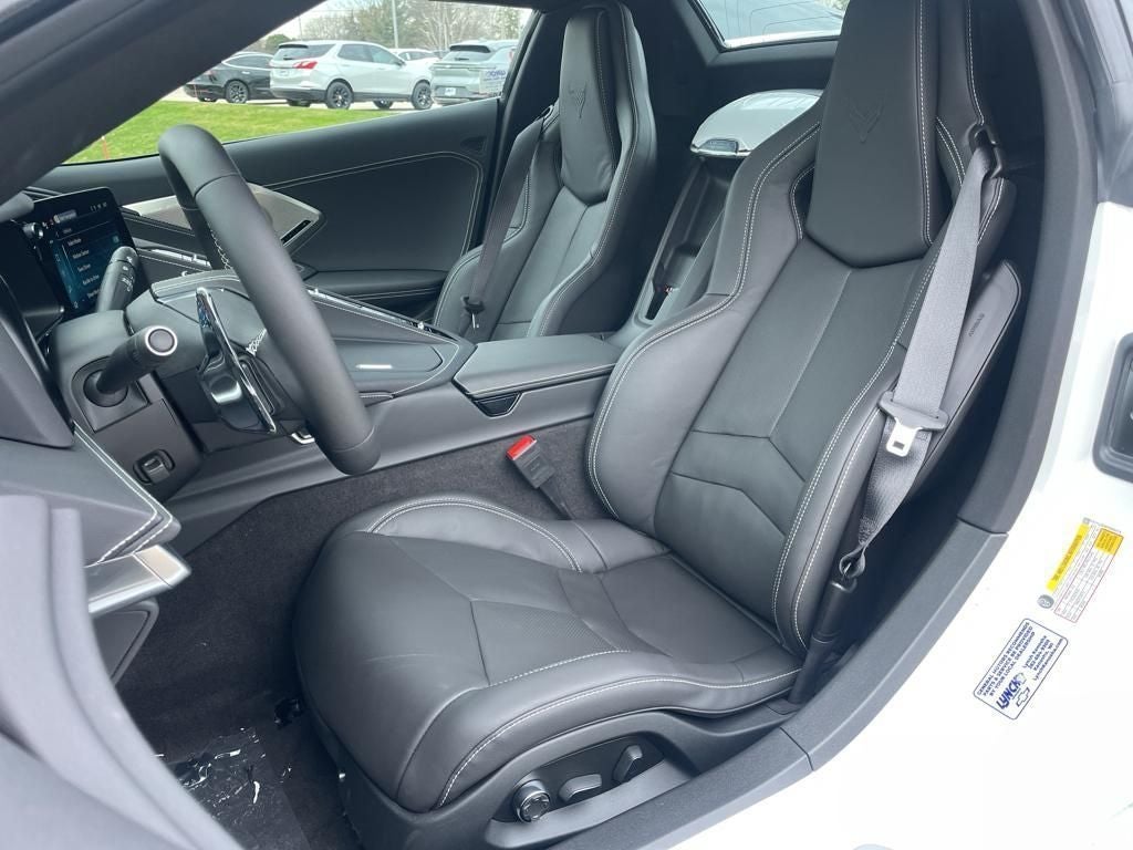 2025 Chevrolet Corvette E-Ray 2LZ