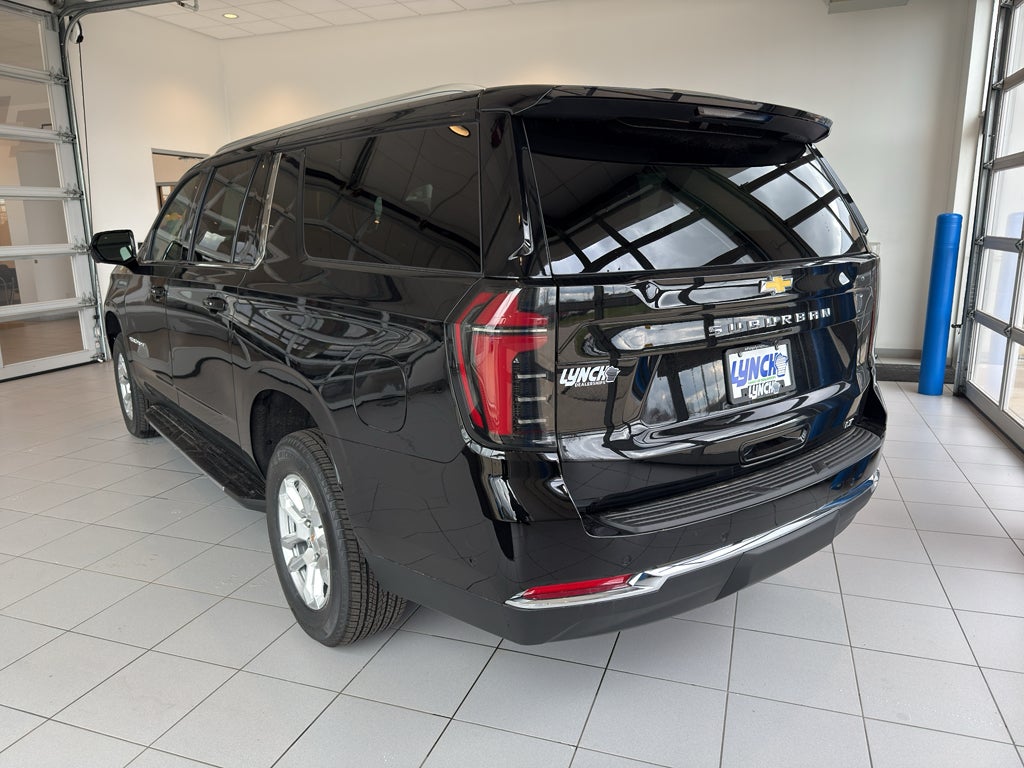 2026 Chevrolet Suburban LT