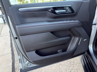 2025 Chevrolet Tahoe RST