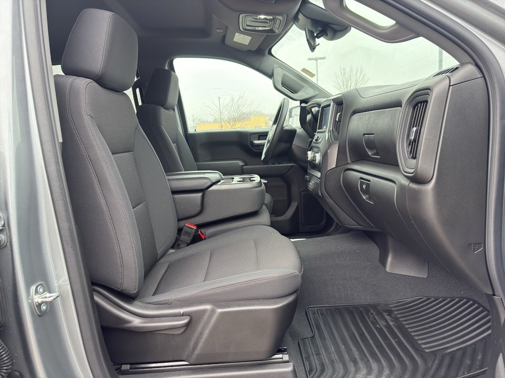 2023 GMC Sierra 1500 Pro