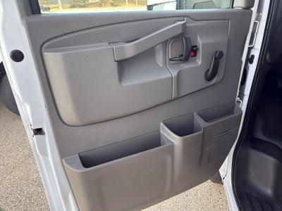 2021 Chevrolet Express Cutaway 3500 BASE