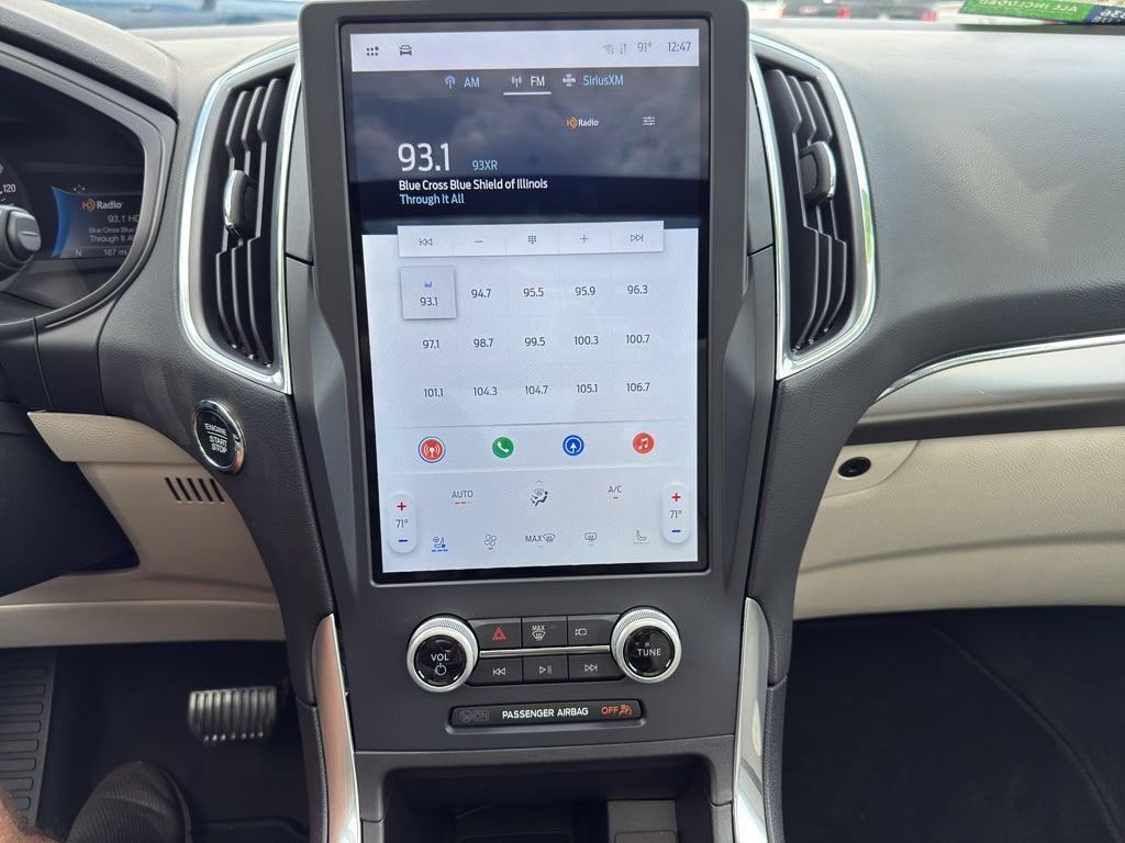 2023 Ford Edge Titanium