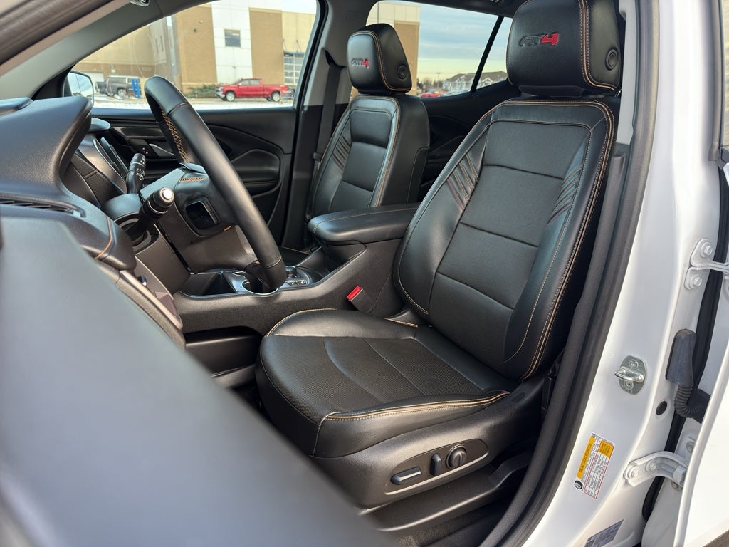 2023 GMC Terrain AT4