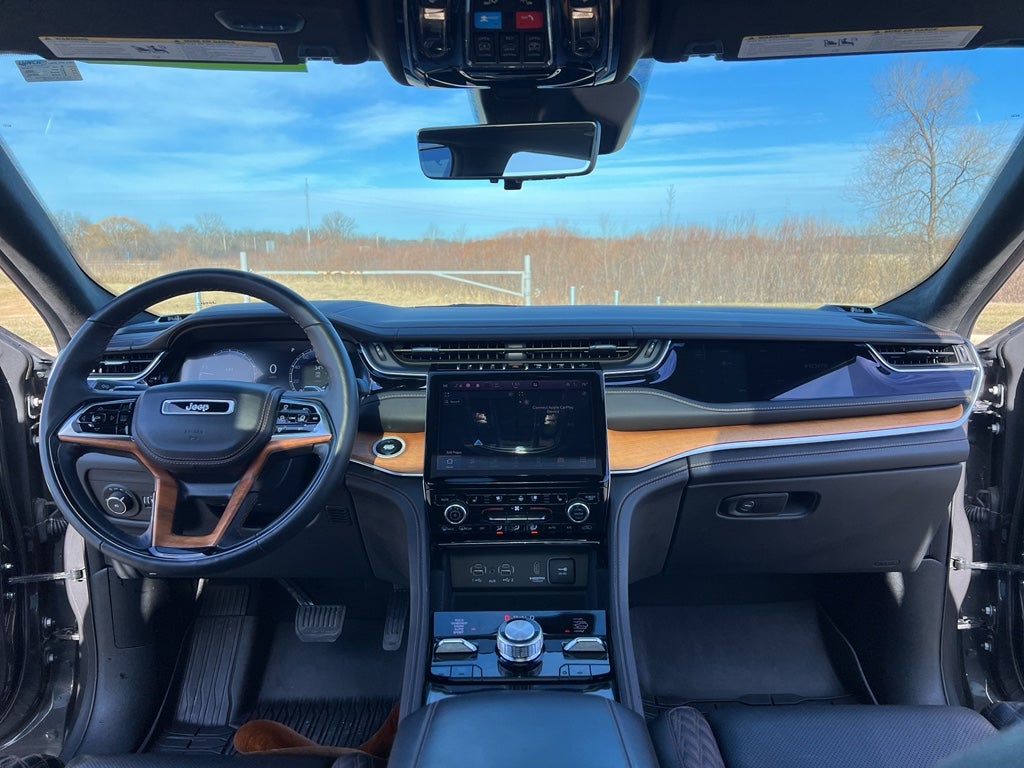 2022 Jeep Grand Cherokee Summit Reserve