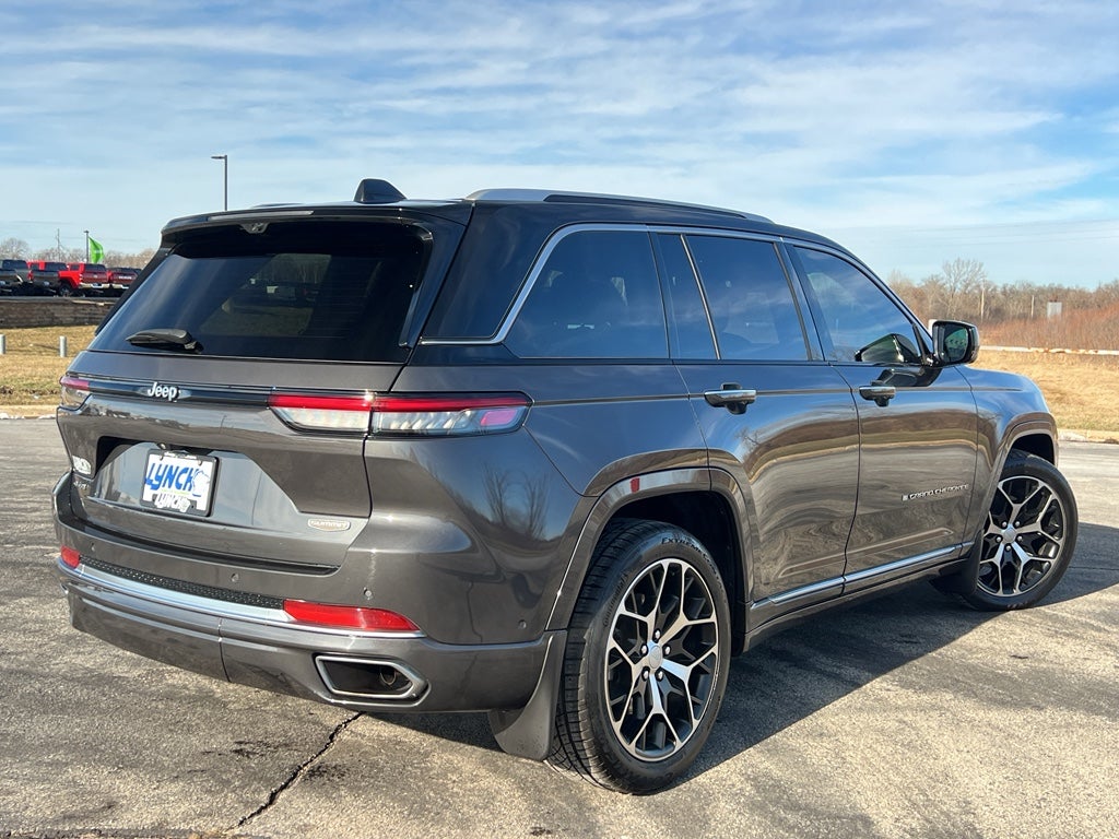 2022 Jeep Grand Cherokee Summit Reserve
