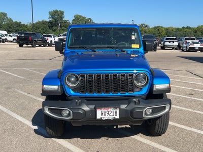 2024 Jeep Gladiator Sport S