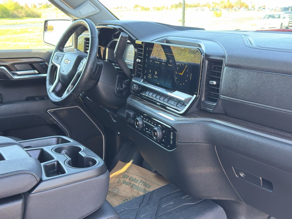 2024 Chevrolet Silverado 1500 LT