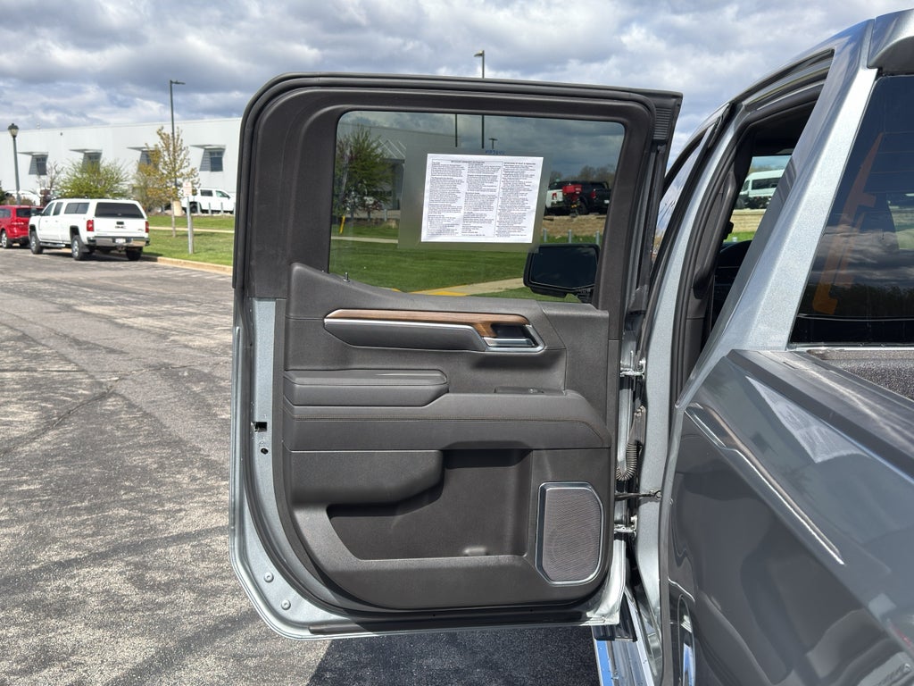 2025 Chevrolet Silverado 1500 High Country