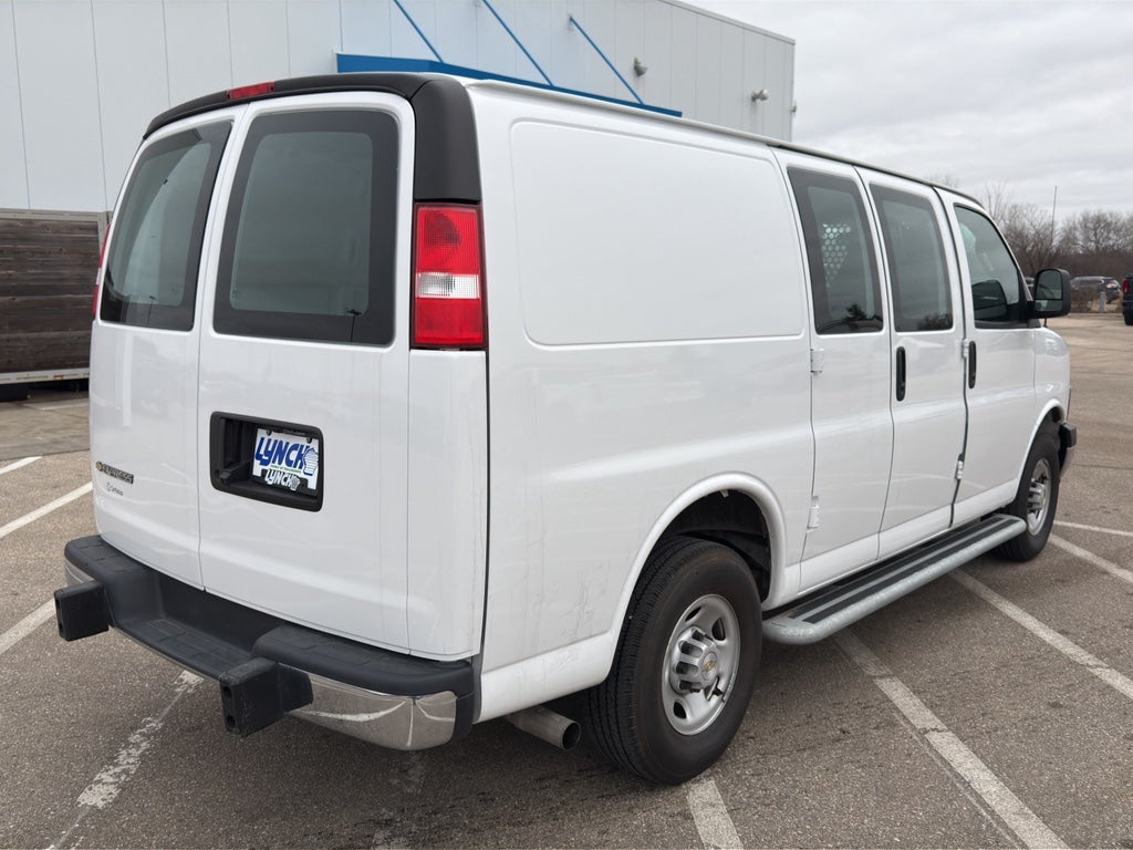 2024 Chevrolet Express Cargo 2500 WT