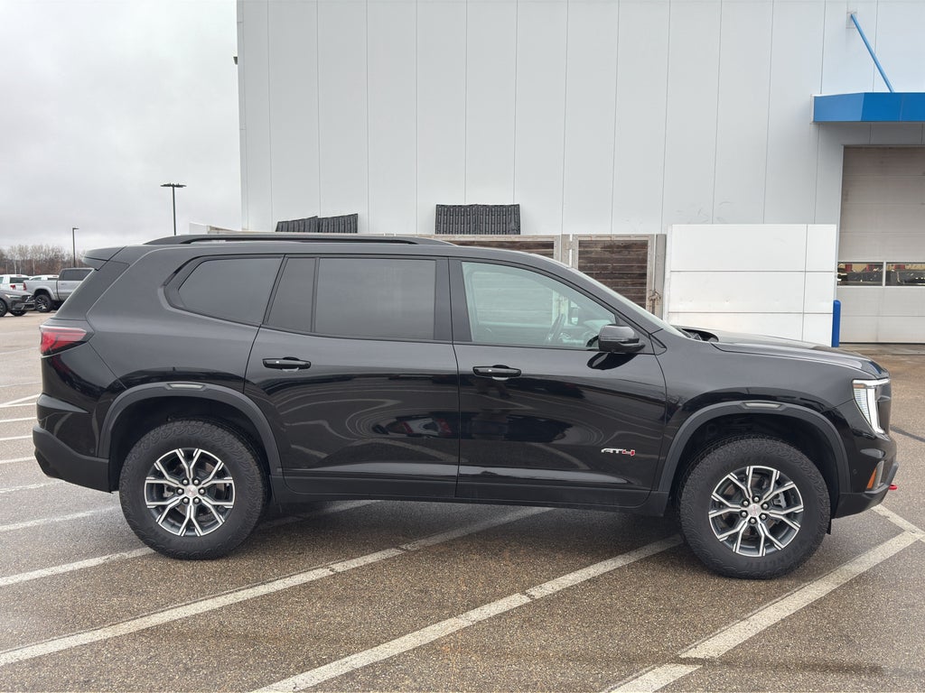 2024 GMC Acadia AT4