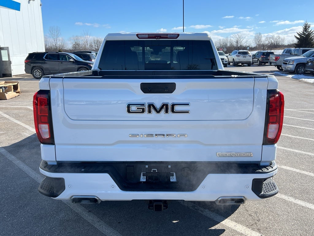 2025 GMC Sierra 1500 Elevation