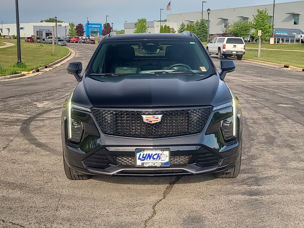 2024 Cadillac XT4 Sport
