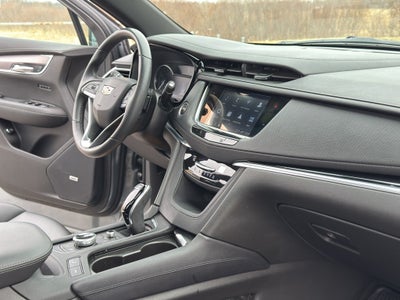 2024 Cadillac XT6 Luxury