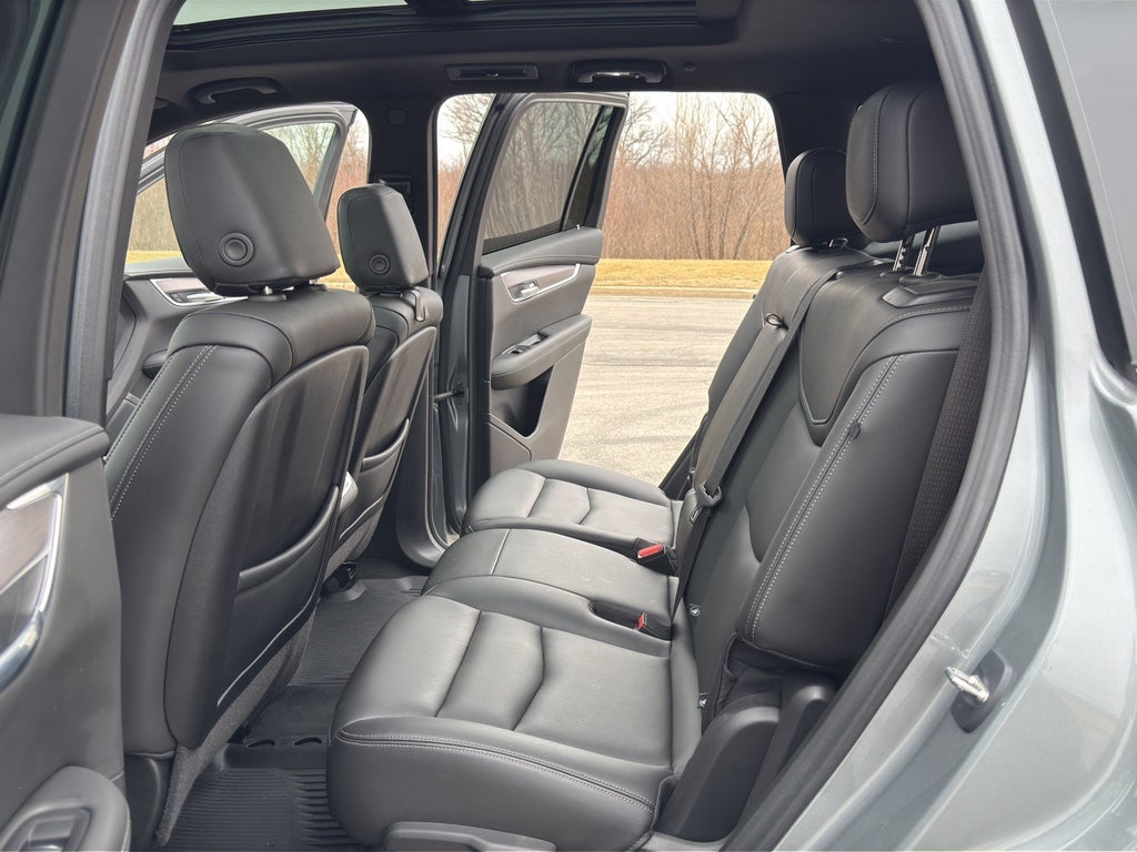 2024 Cadillac XT6 Luxury