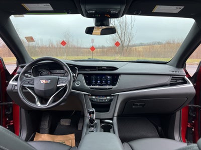 2024 Cadillac XT6 Luxury