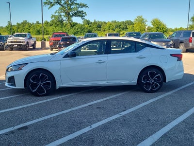 2023 Nissan Altima 2.5 SR