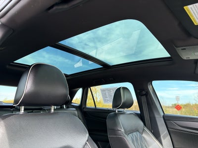 2024 Volkswagen Atlas Cross Sport 2.0T SEL Premium R-Line