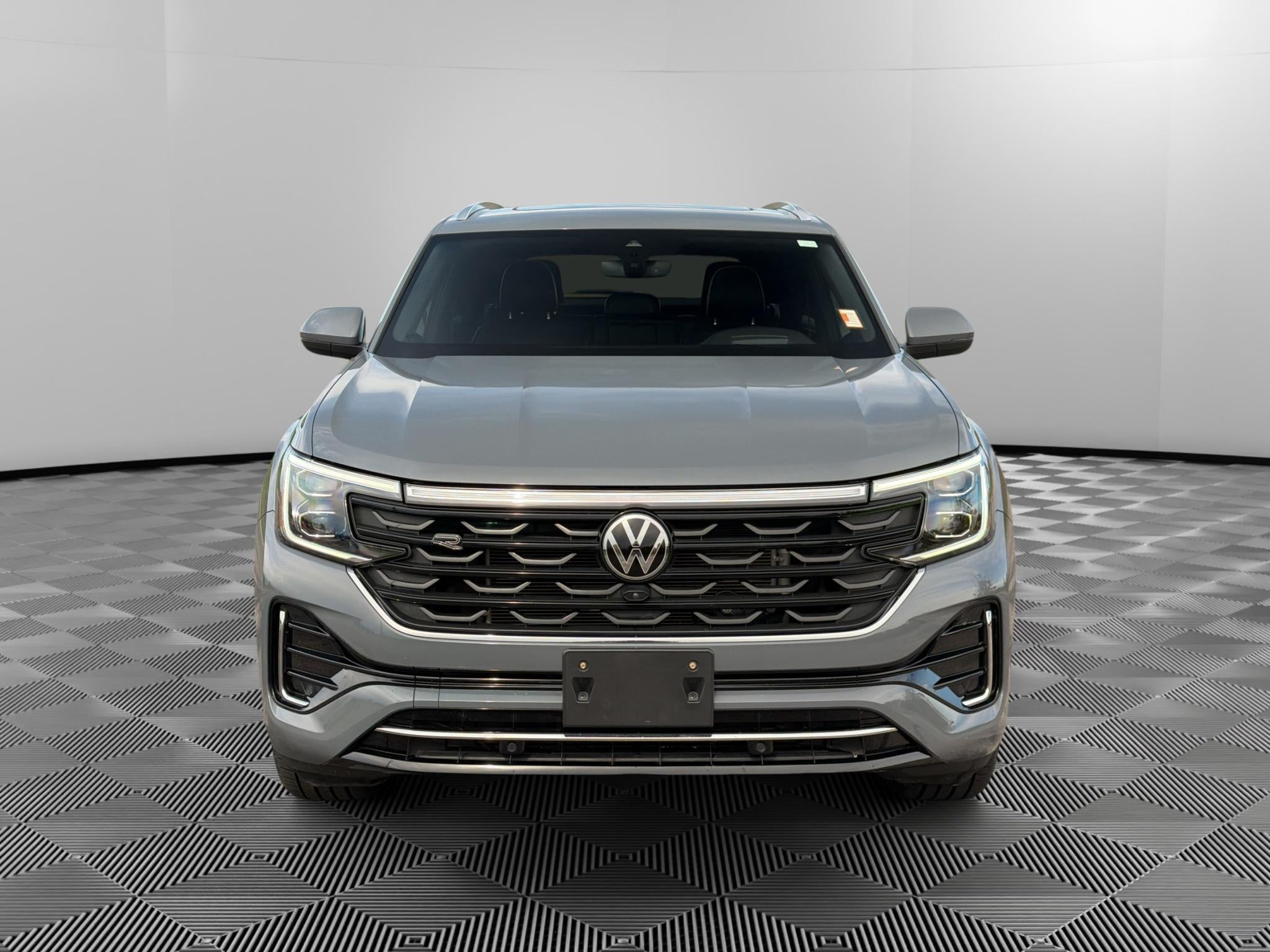 2024 Volkswagen Atlas Cross Sport 2.0T SEL Premium R-Line