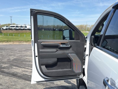 2024 Chevrolet Silverado 3500 HD High Country
