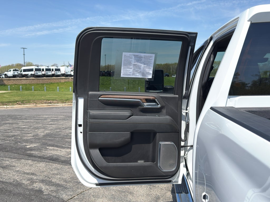 2024 Chevrolet Silverado 3500 HD High Country
