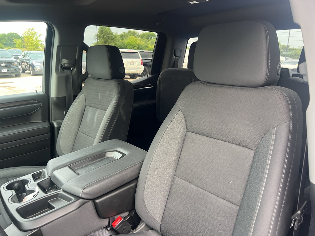 2025 Chevrolet Silverado 1500 LT (2FL)