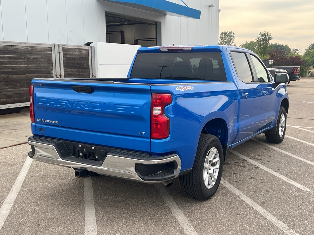 2025 Chevrolet Silverado 1500 LT (2FL)