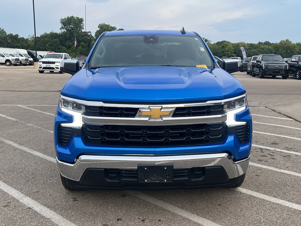 2025 Chevrolet Silverado 1500 LT (2FL)
