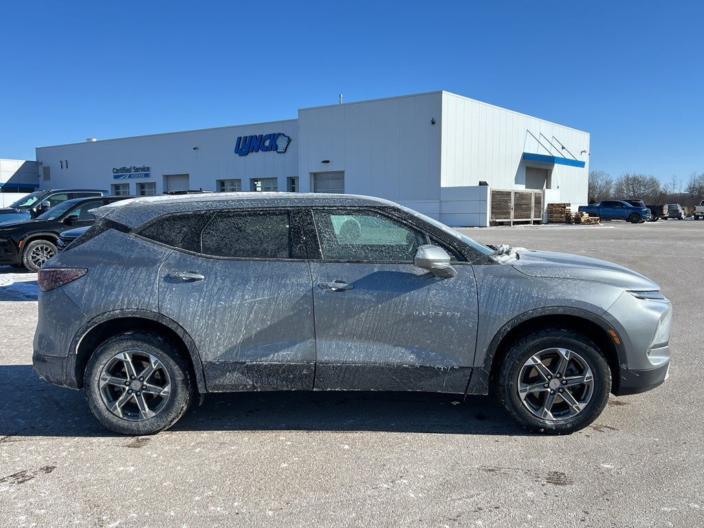 2024 Chevrolet Blazer 2LT