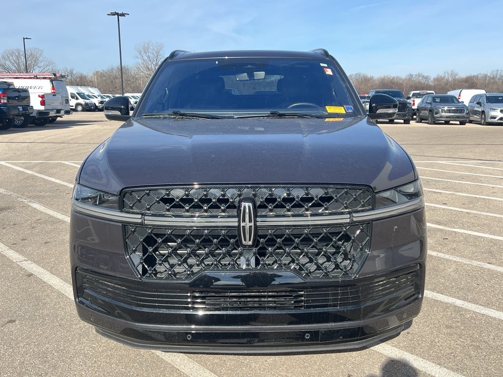 2025 Lincoln Navigator L Reserve