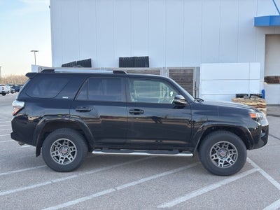 2020 Toyota 4Runner SR5