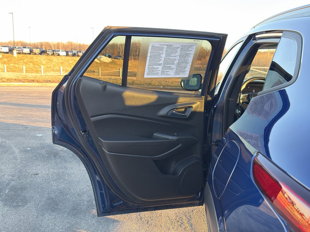 2024 Chevrolet Trax LT