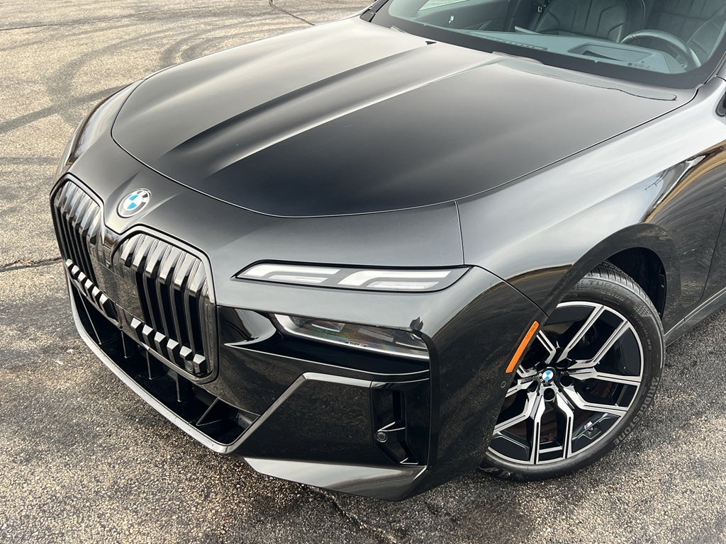 2023 BMW 7 Series 760i xDrive