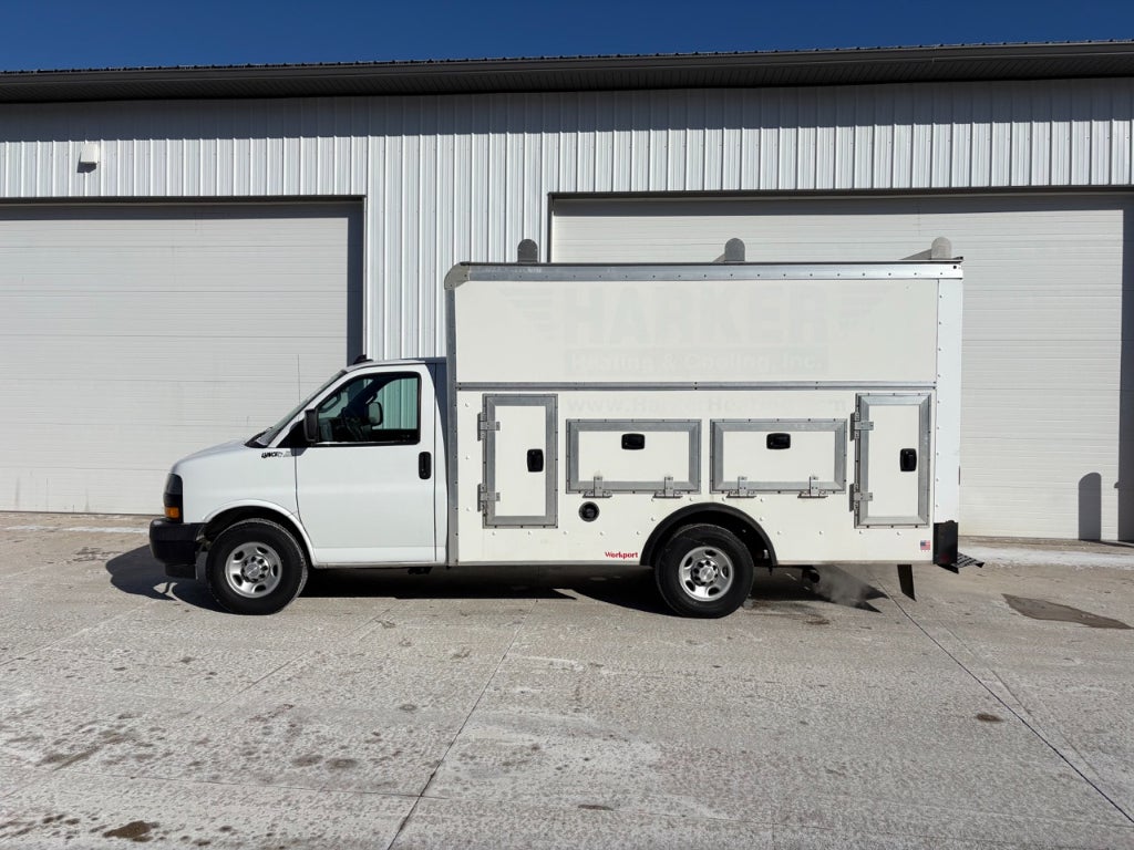 2019 Chevrolet Express 3500 Base 139 in. WB