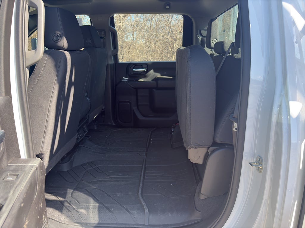 2025 Chevrolet Silverado 2500 9' Barkow Glass Carrier Body