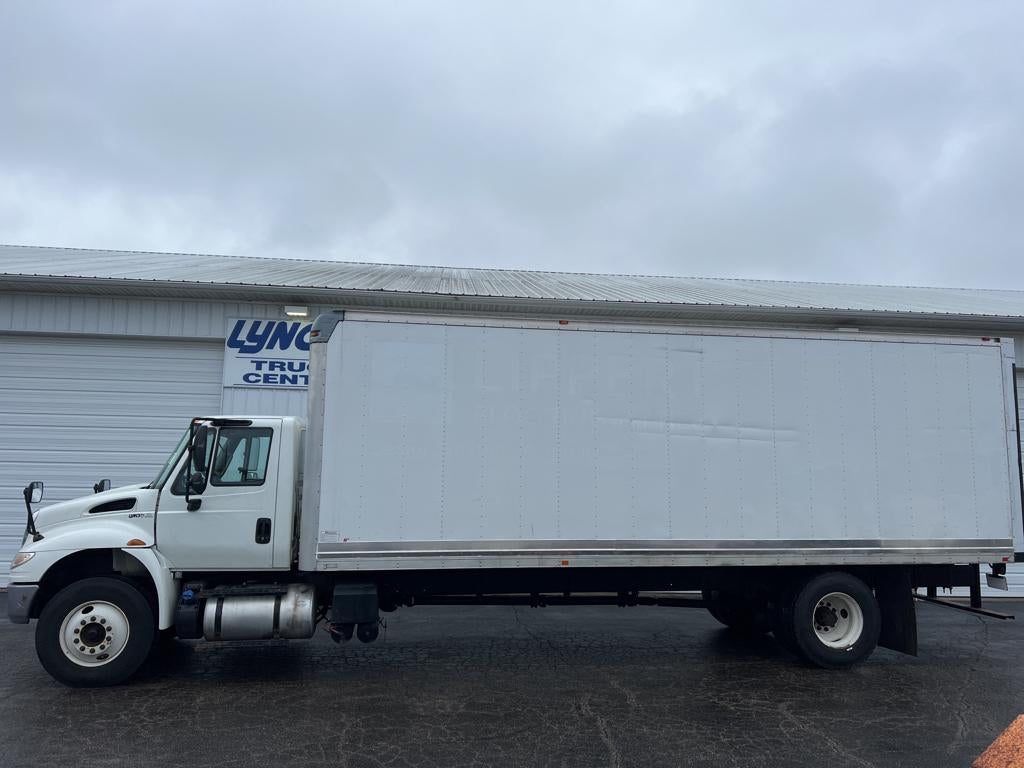 2015 International 4300 MA025 26' Van Body
