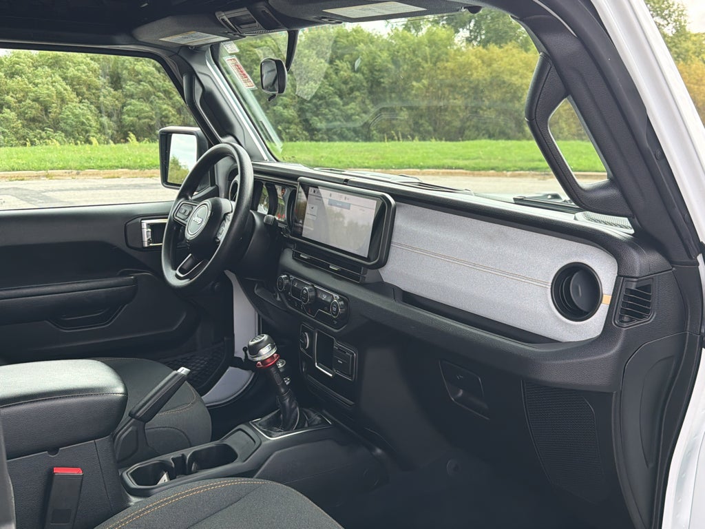 2024 Jeep Wrangler Sport V6 Manual