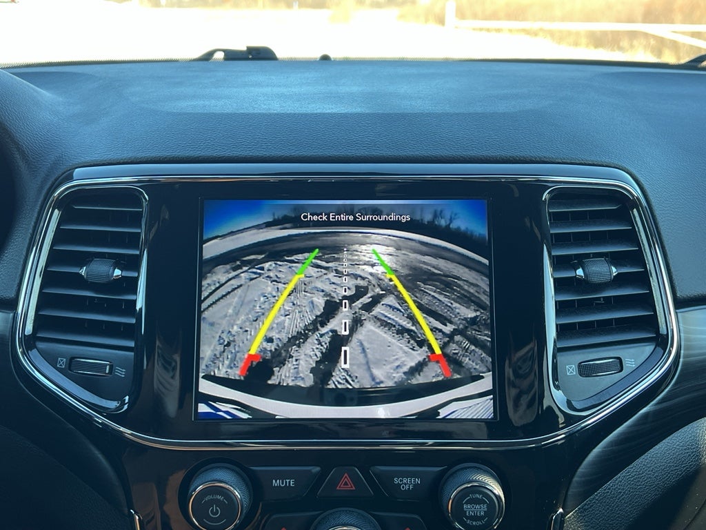 2021 Jeep Grand Cherokee Laredo X Altitude