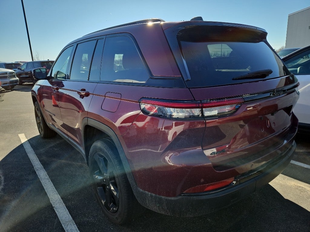 2023 Jeep Grand Cherokee Altitude