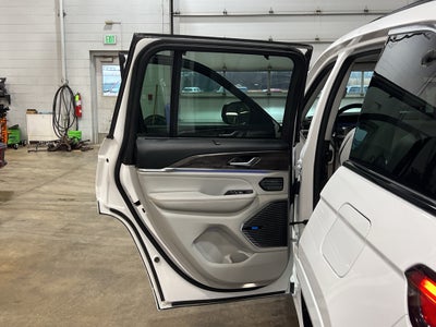 2023 Jeep Grand Cherokee Overland