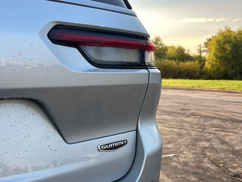 2022 Jeep Grand Cherokee L Summit Reserve