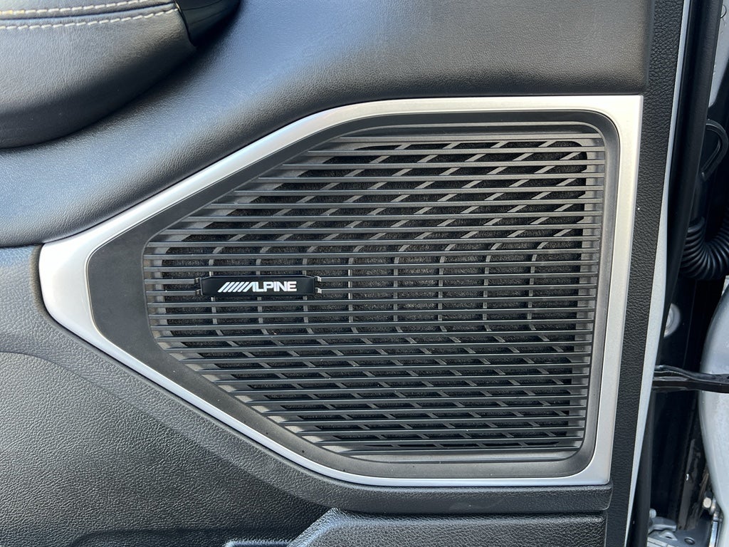 2024 Jeep Wagoneer Series II Carbide w/Entertainment