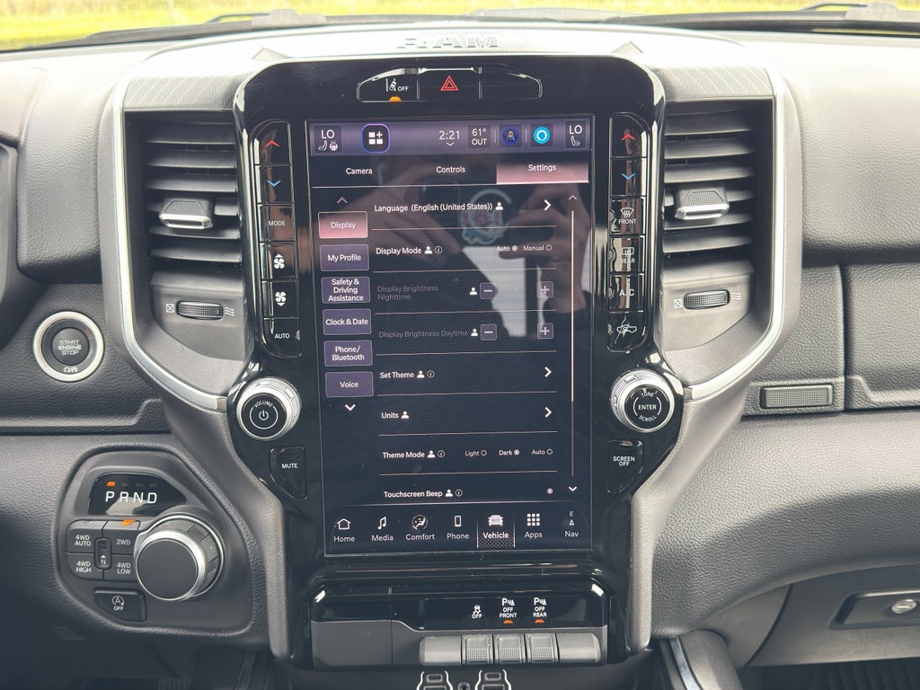 2025 RAM 1500 Big Horn w/Moonroof