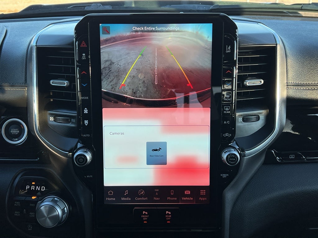 2025 RAM 1500 Laramie Night Edition w/Moonroof