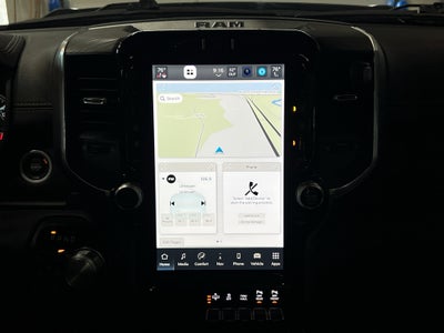 2023 RAM 1500 Laramie Night Edition w/Moonroof