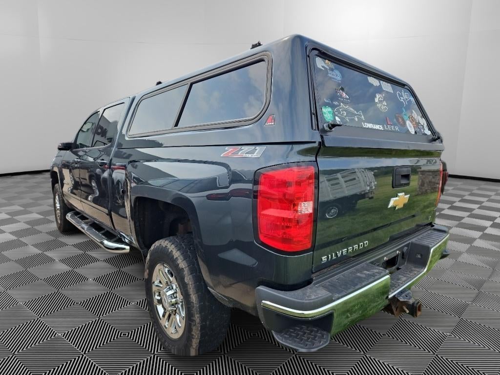 2017 Chevrolet Silverado LT