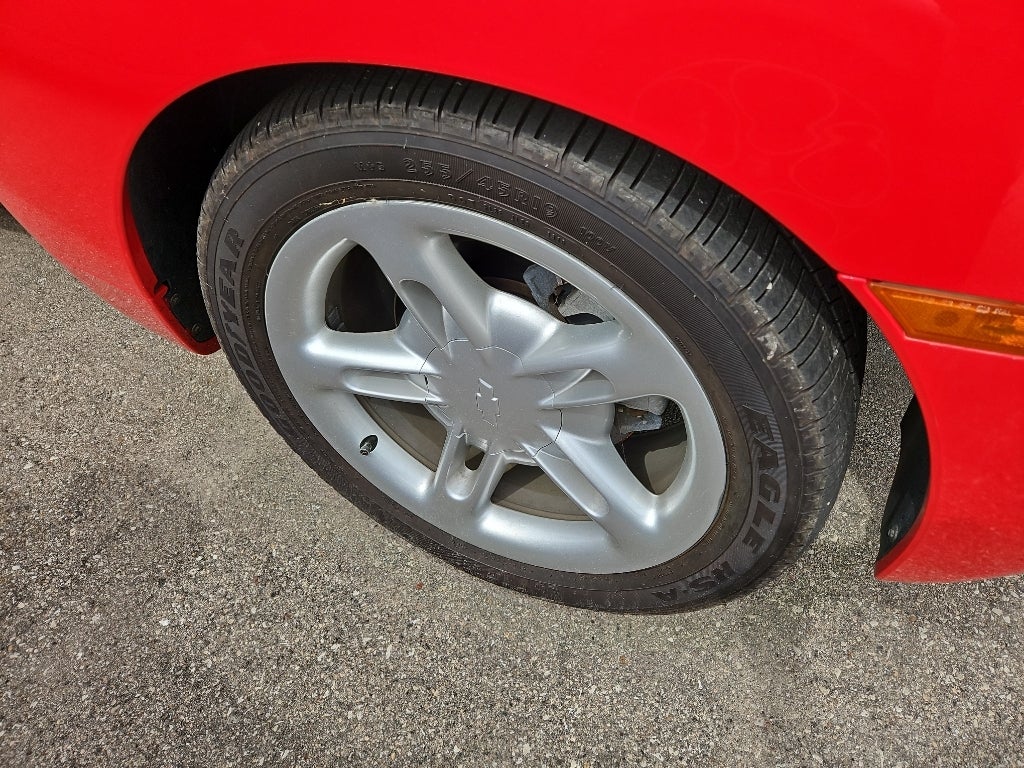 2004 Chevrolet SSR LS