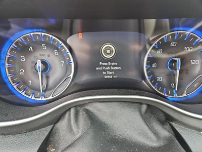 2021 Chrysler Pacifica Touring L w/Theater Group